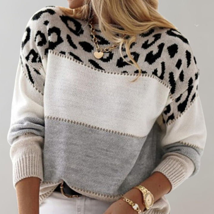 Síomha | Elegant Leopard Sweater