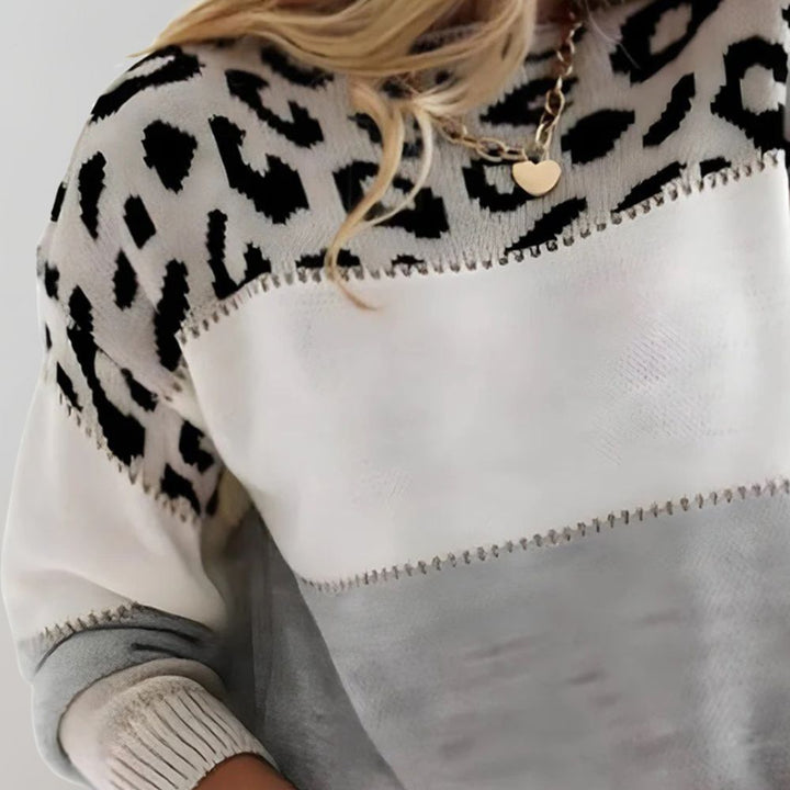 Síomha | Elegant Leopard Sweater