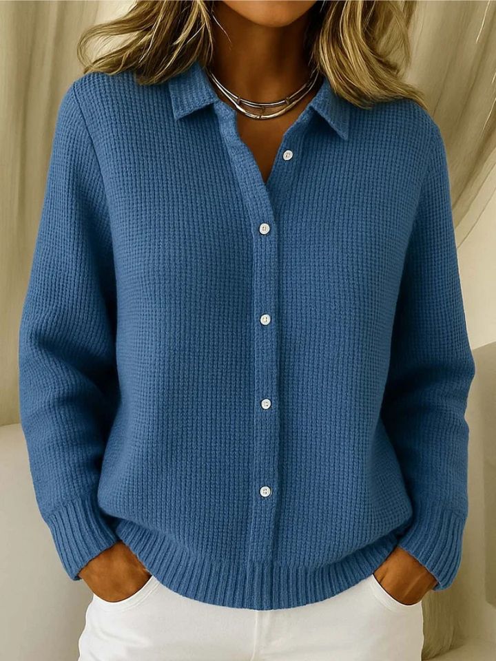 Gráinne | Knitted cardigan with fine texture