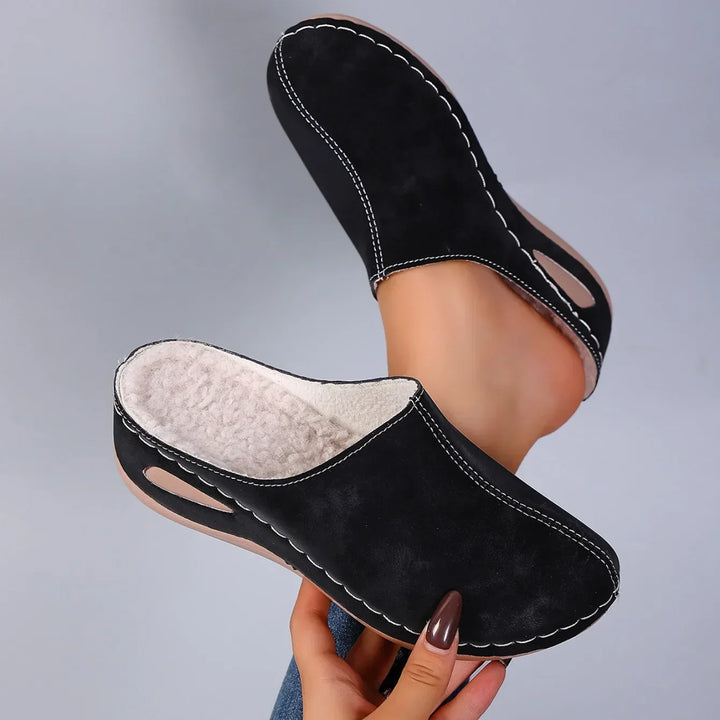 Ronit | Orthopedic Slippers for Daily Comfort
