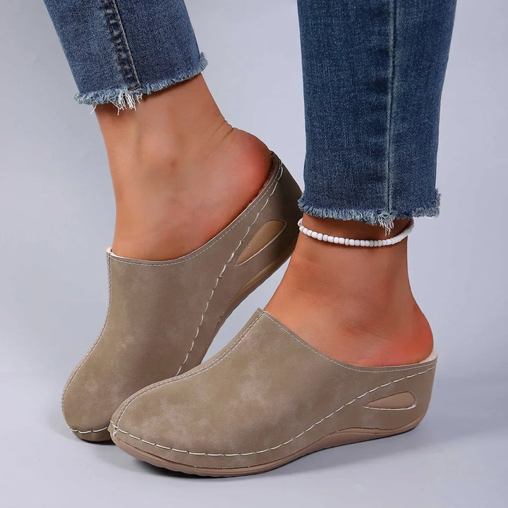 Ronit | Orthopedic Slippers for Daily Comfort
