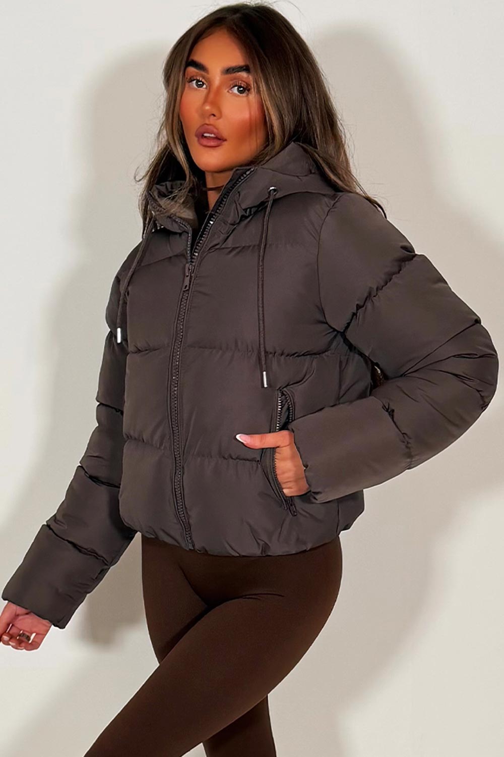 Hooded Puffer Jacket in Brown