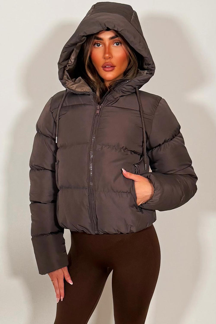 Hooded Puffer Jacket in Brown