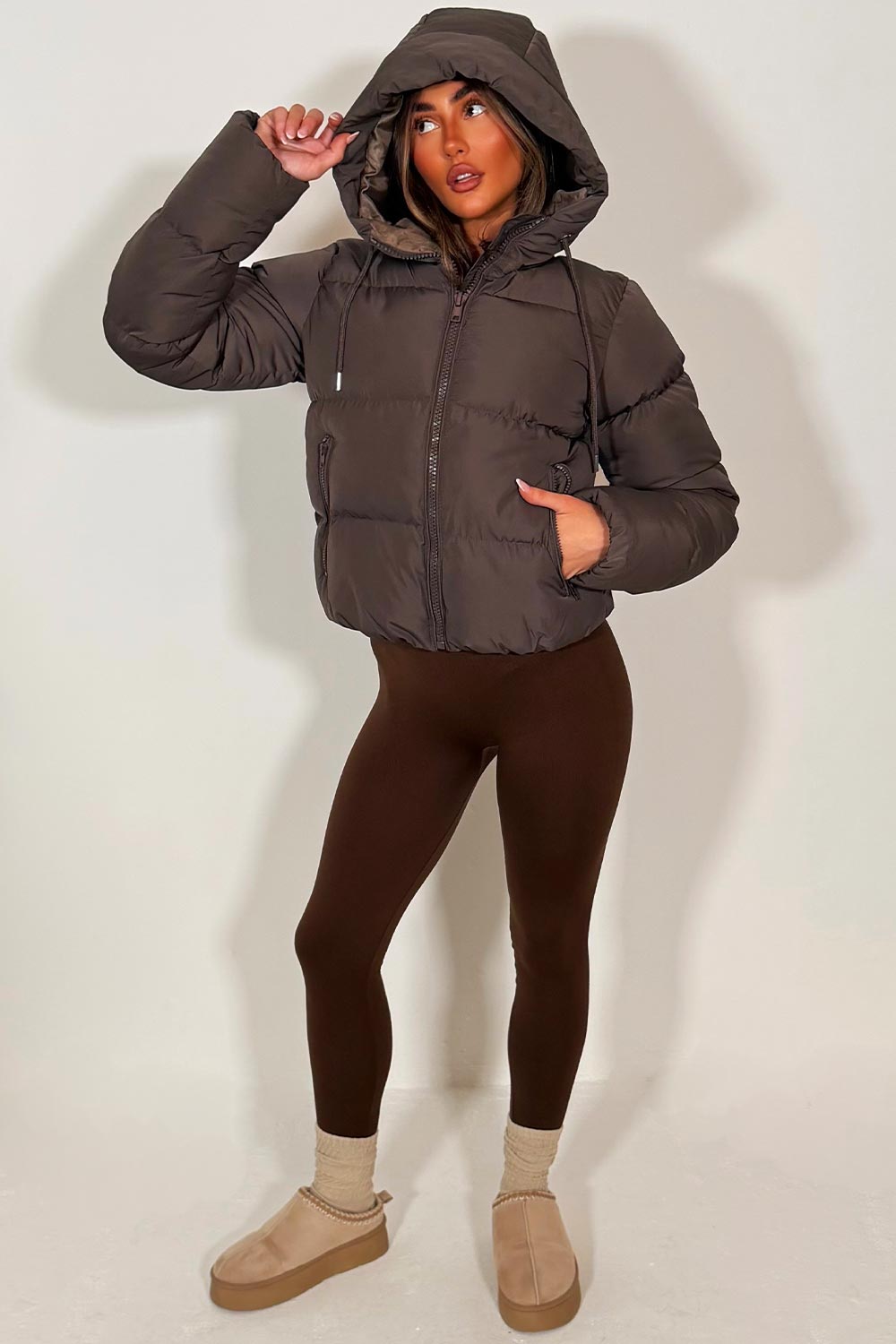 Hooded Puffer Jacket in Brown