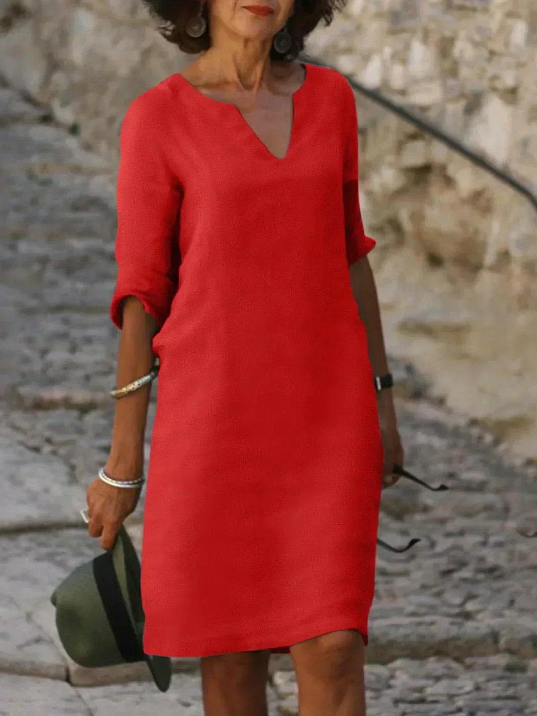 Molly | Elegant Dress with V-Neck